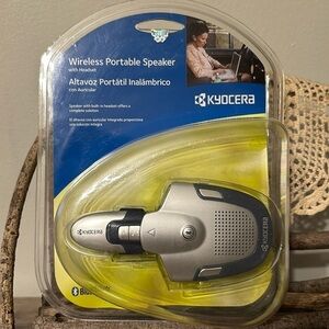 Kyocera Wireless Portable Speaker with Headset AND BLUETOOTH
